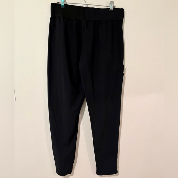 Grey's Anatomy Edge Axis Scrub Pant Black - Picture 3 of 4